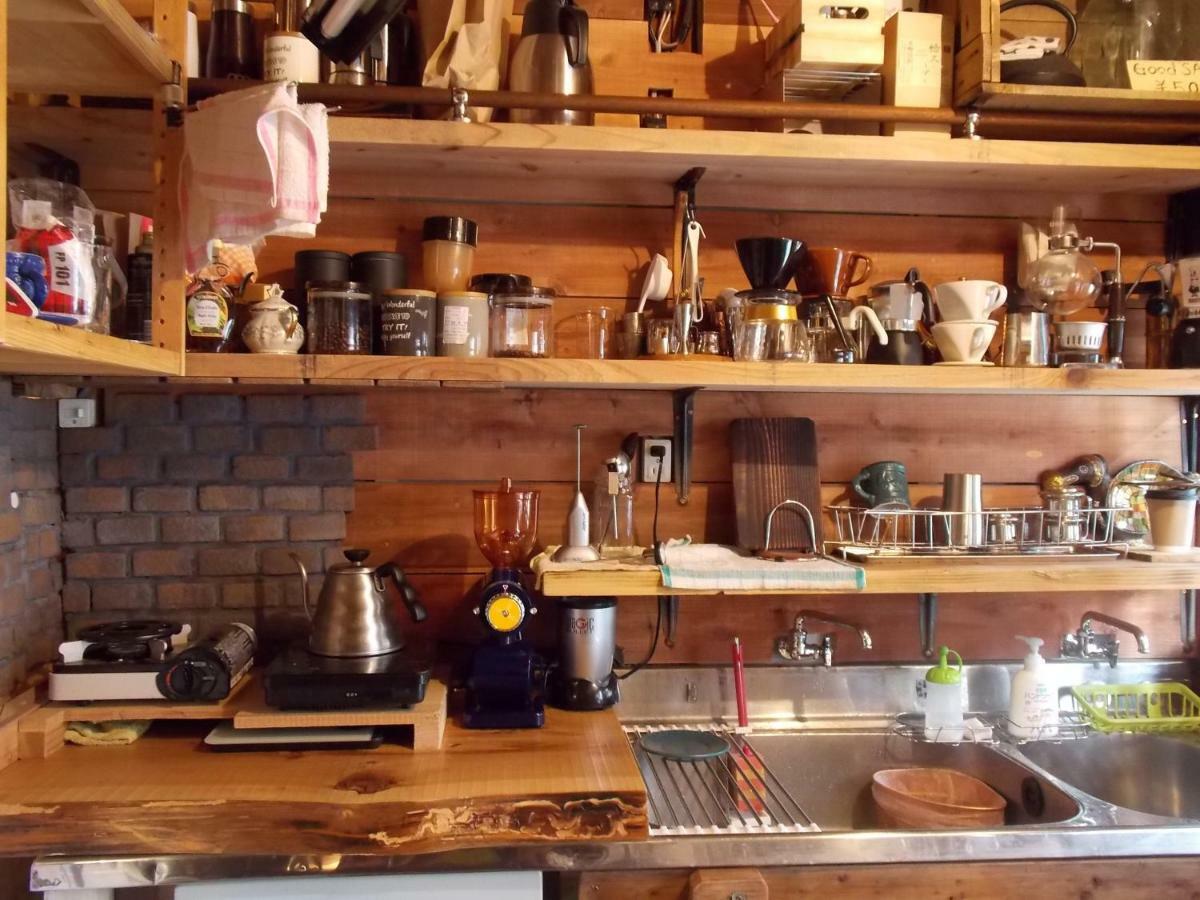 Guesthouse Yawara โอคายาม่า ภายนอก รูปภาพ